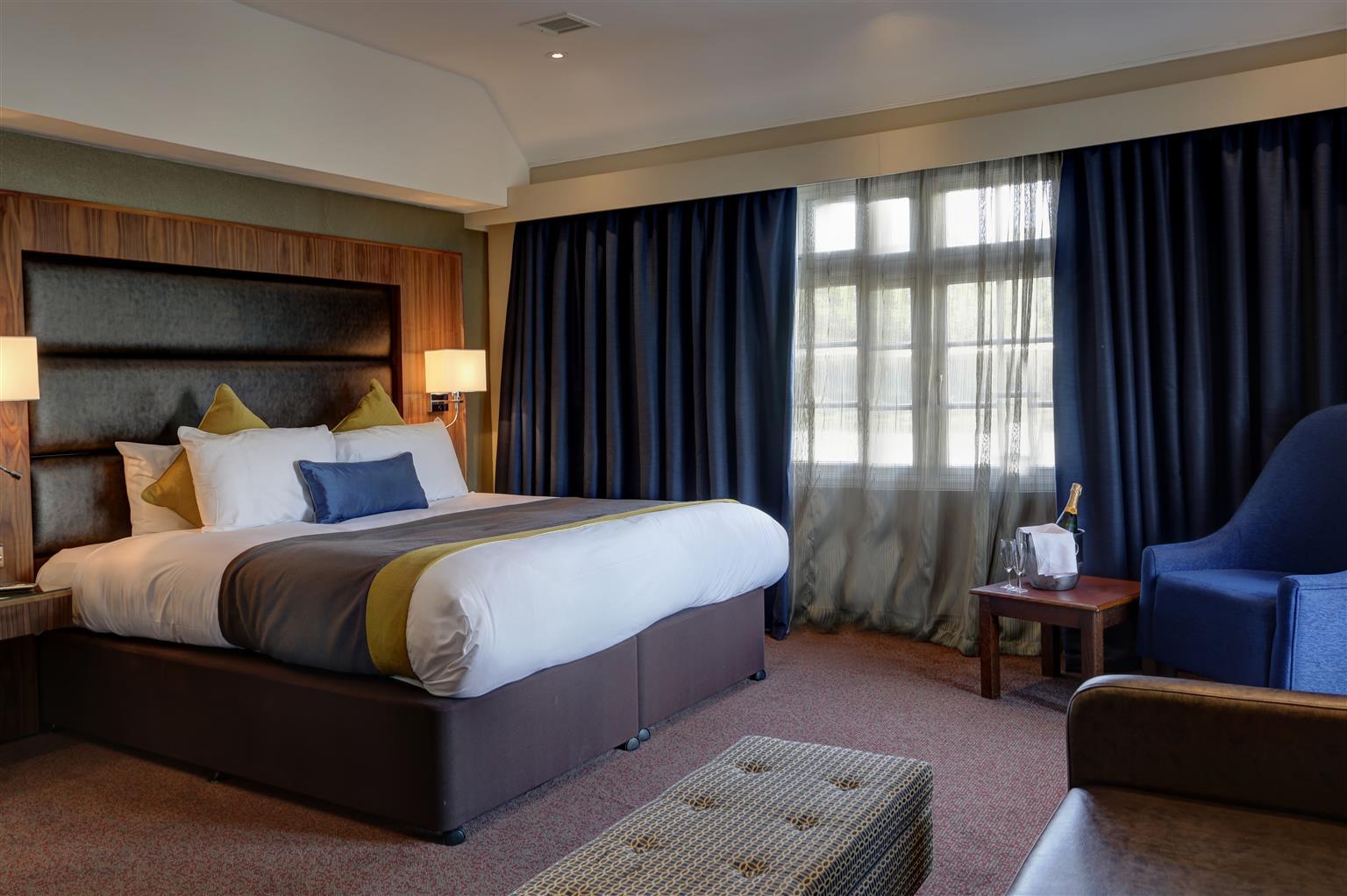 Frensham Pond Country House Hotel & Spa Farnham  Zewnętrze zdjęcie