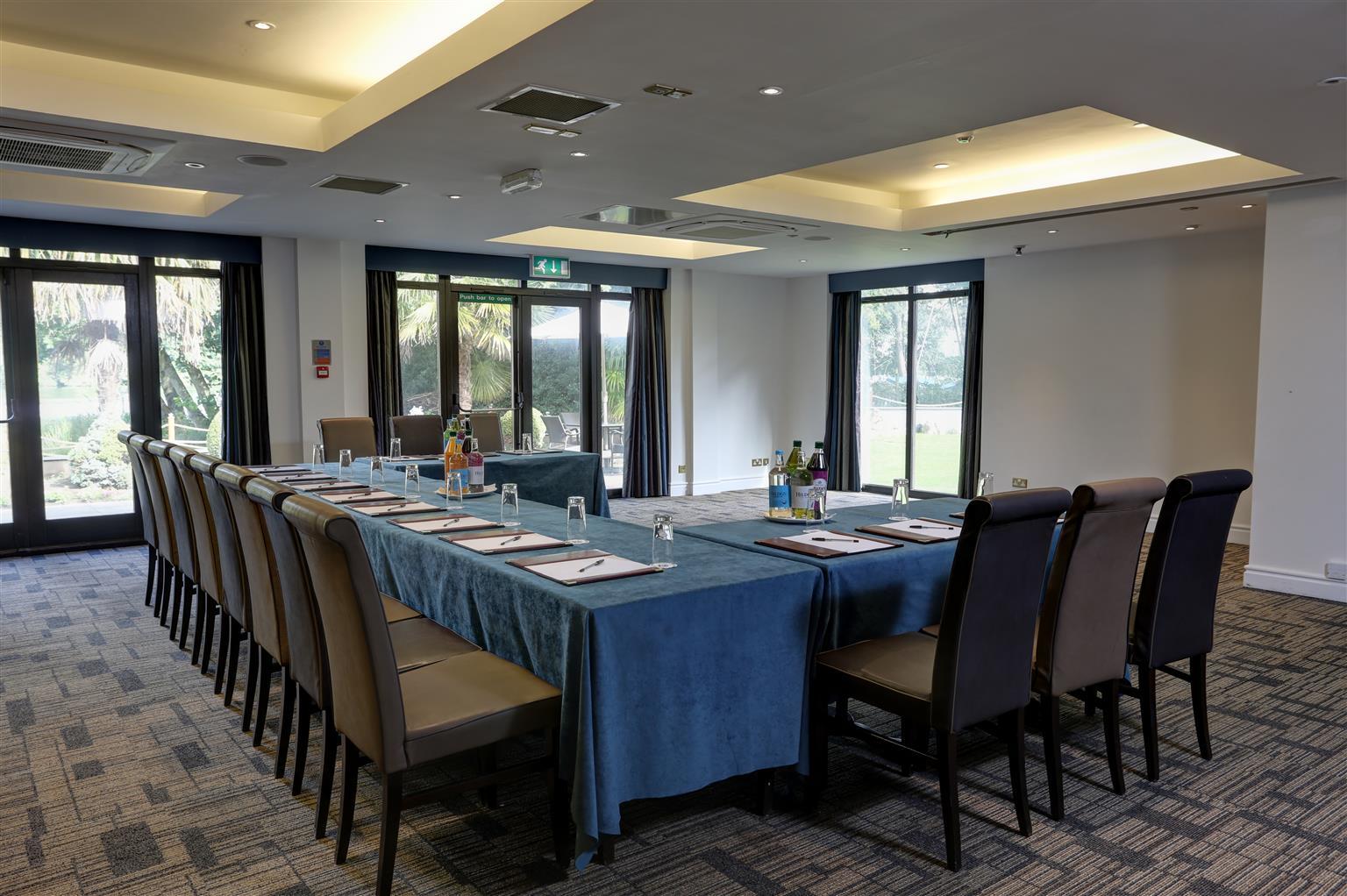 Frensham Pond Country House Hotel & Spa Farnham  Zewnętrze zdjęcie