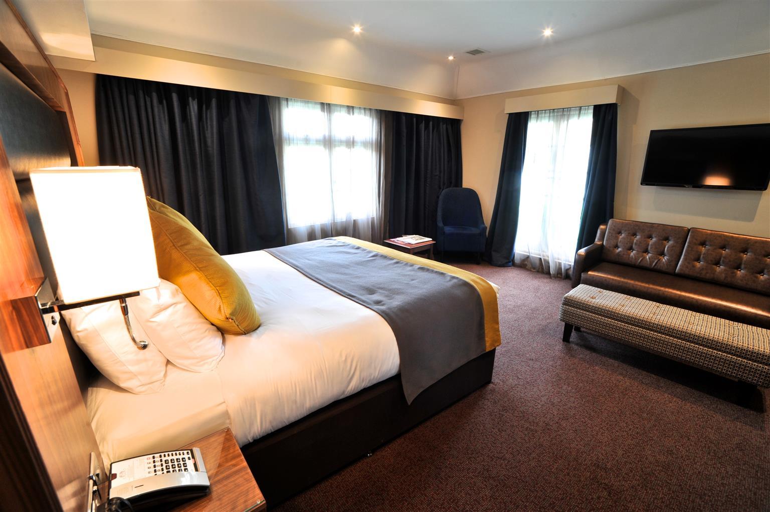 Frensham Pond Country House Hotel & Spa Farnham  Zewnętrze zdjęcie