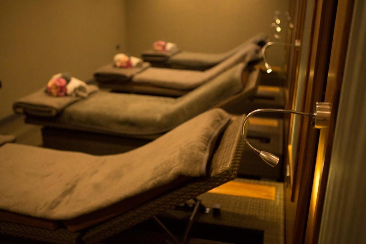 Frensham Pond Country House Hotel & Spa Farnham  Zewnętrze zdjęcie