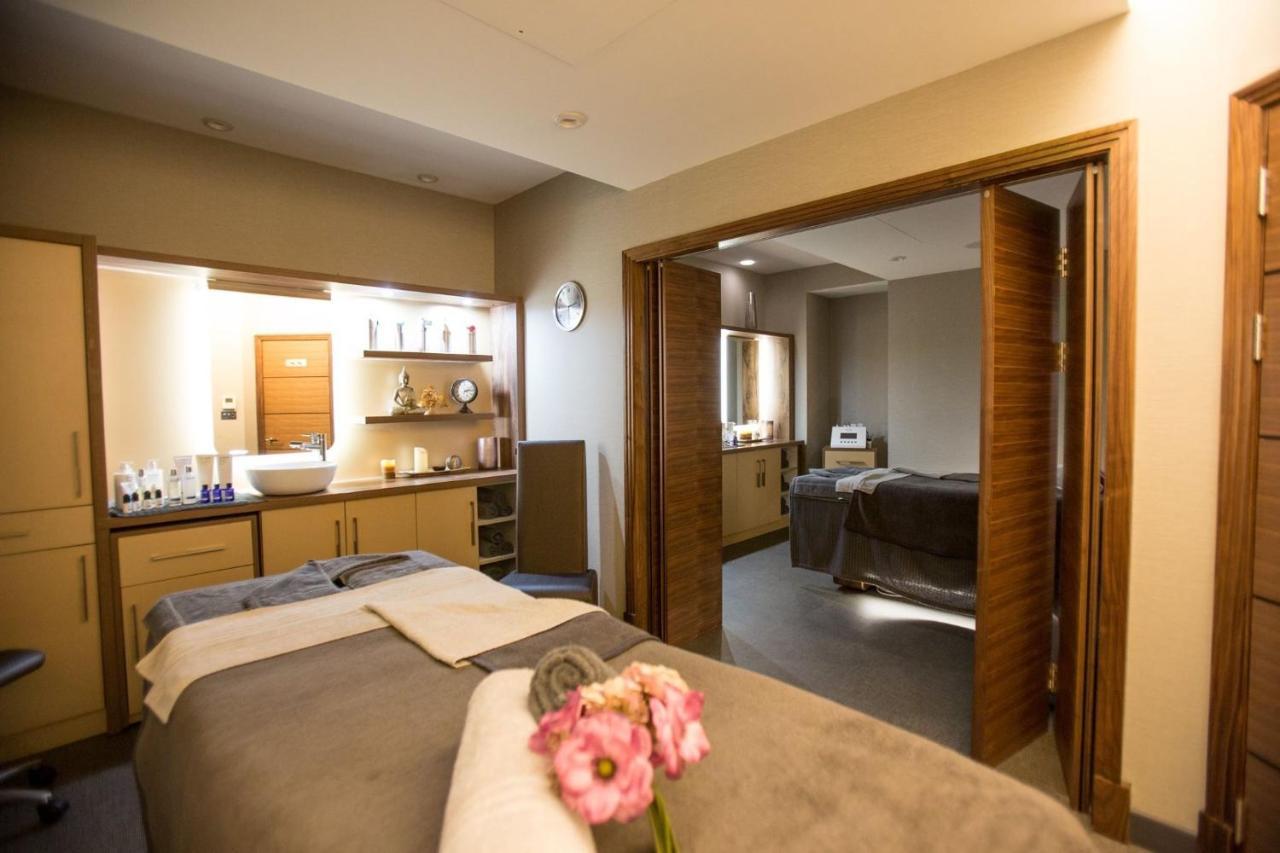 Frensham Pond Country House Hotel & Spa Farnham  Zewnętrze zdjęcie